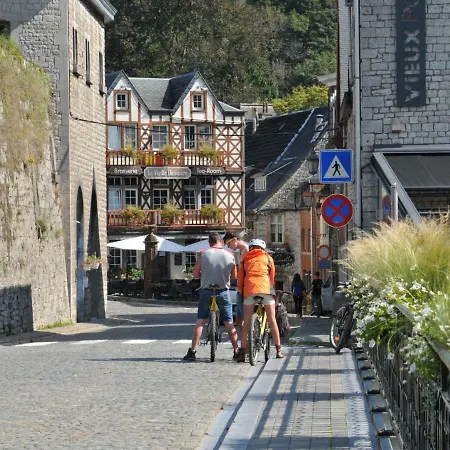 Holiday Poppenhuis * Durbuy